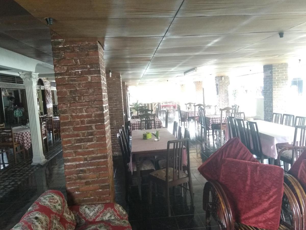 Bernard Guest House & Resto Redpartner Ambarita Εξωτερικό φωτογραφία