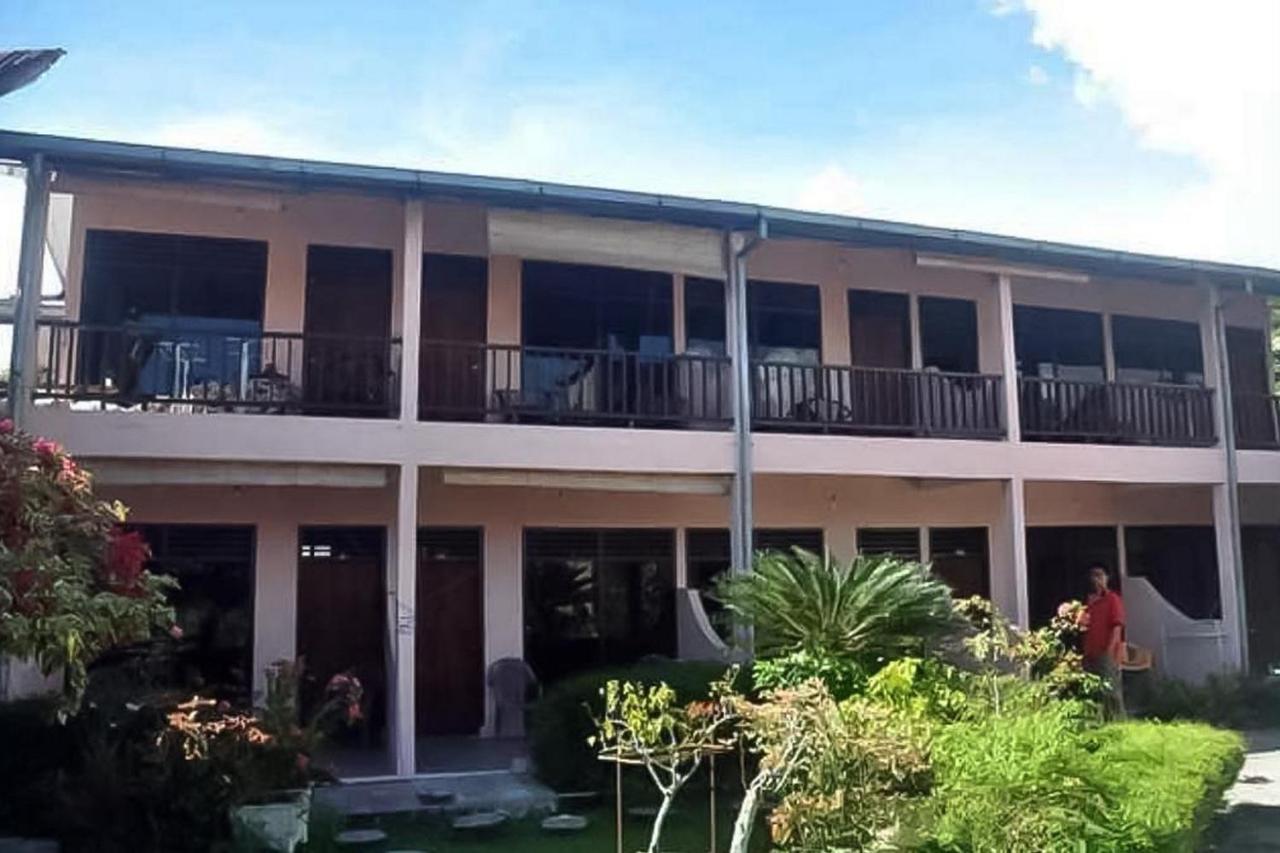 Bernard Guest House & Resto Redpartner Ambarita Εξωτερικό φωτογραφία